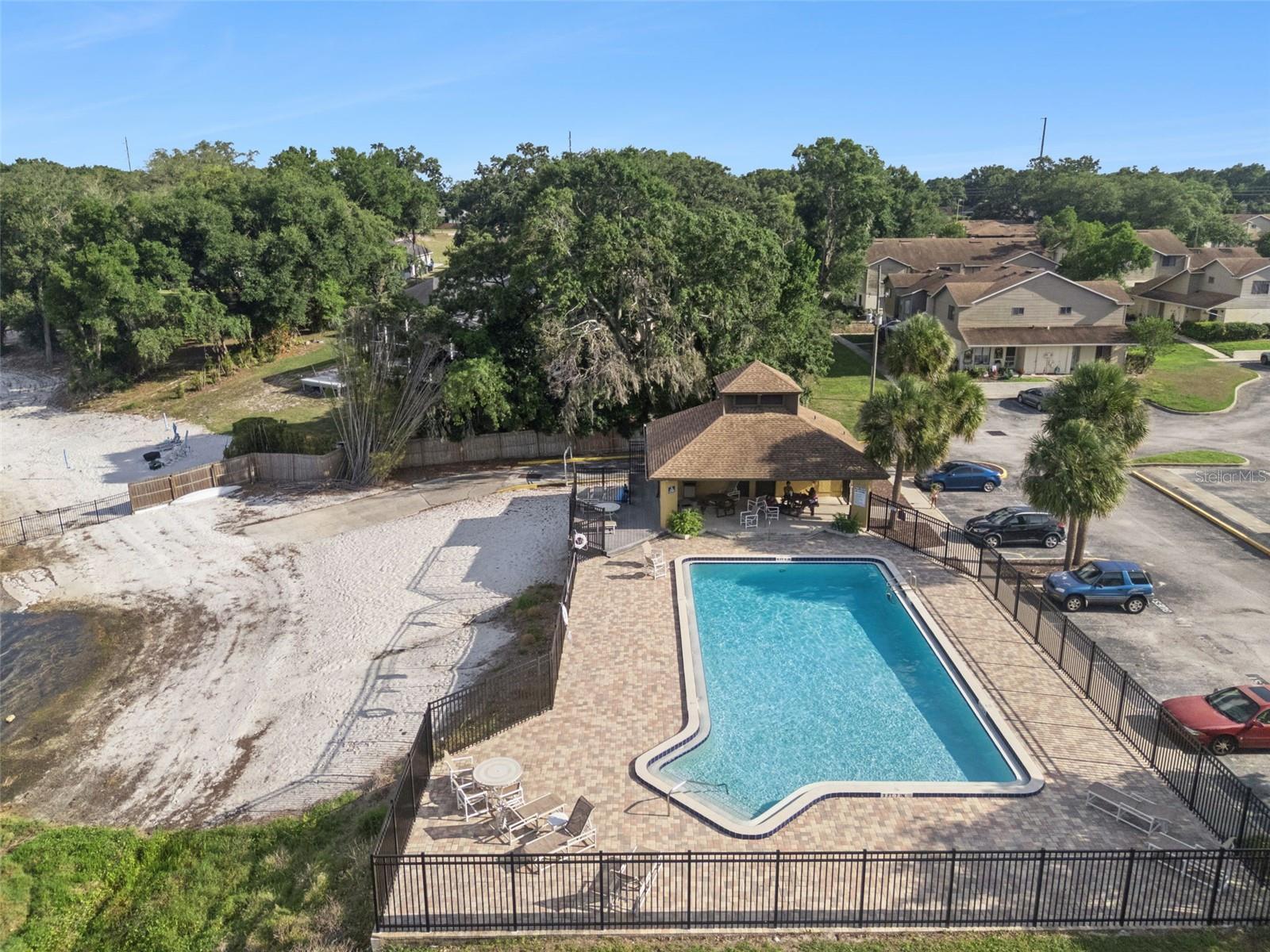 LAKE OLYMPIC TWNHS CONDO - Residential