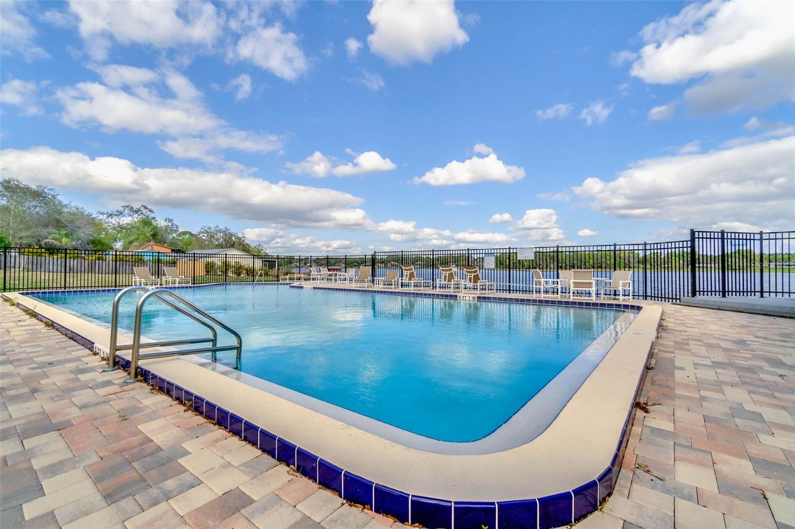LAKE OLYMPIC TWNHS CONDO - Residential