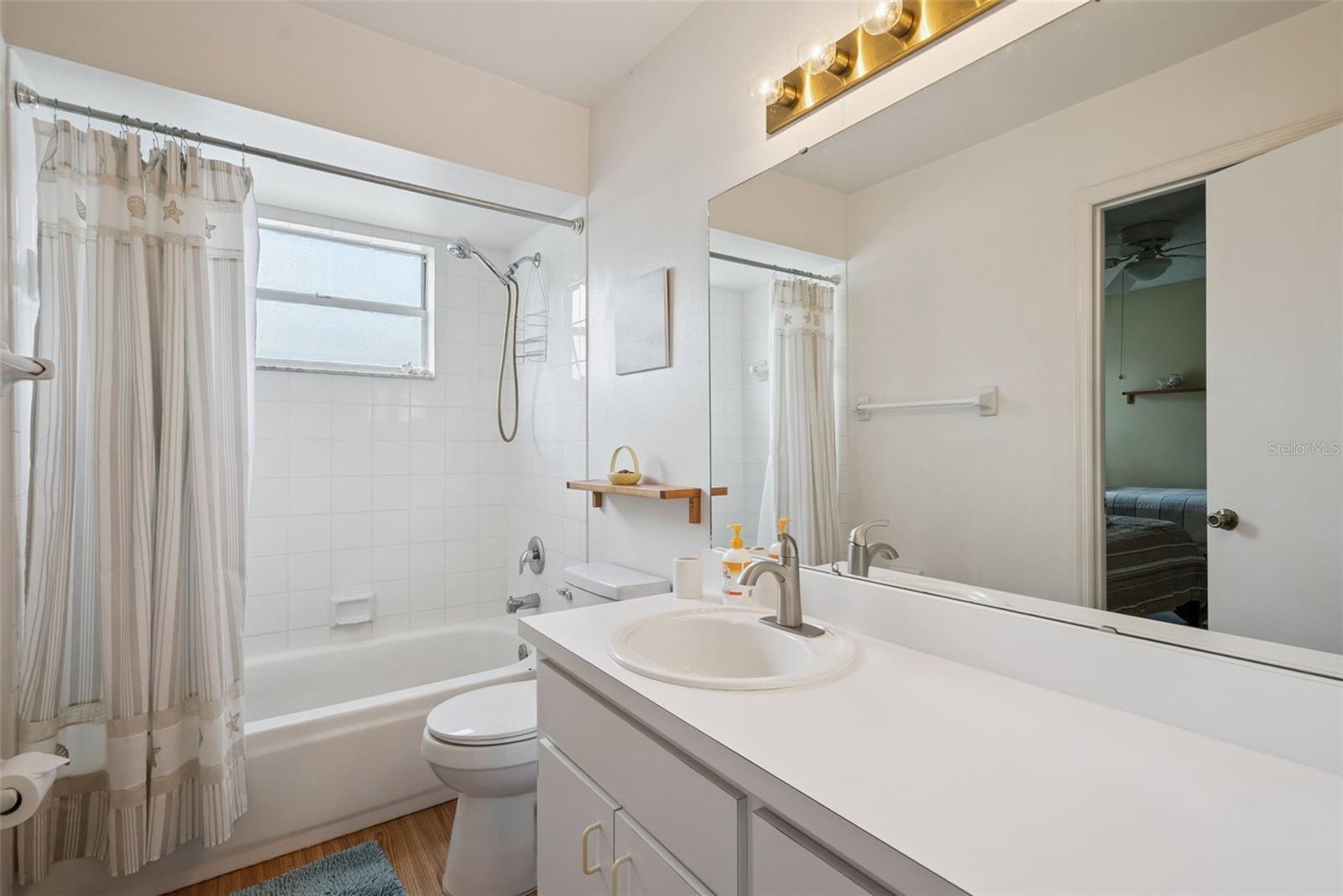 LAKE OLYMPIC TWNHS CONDO - Residential