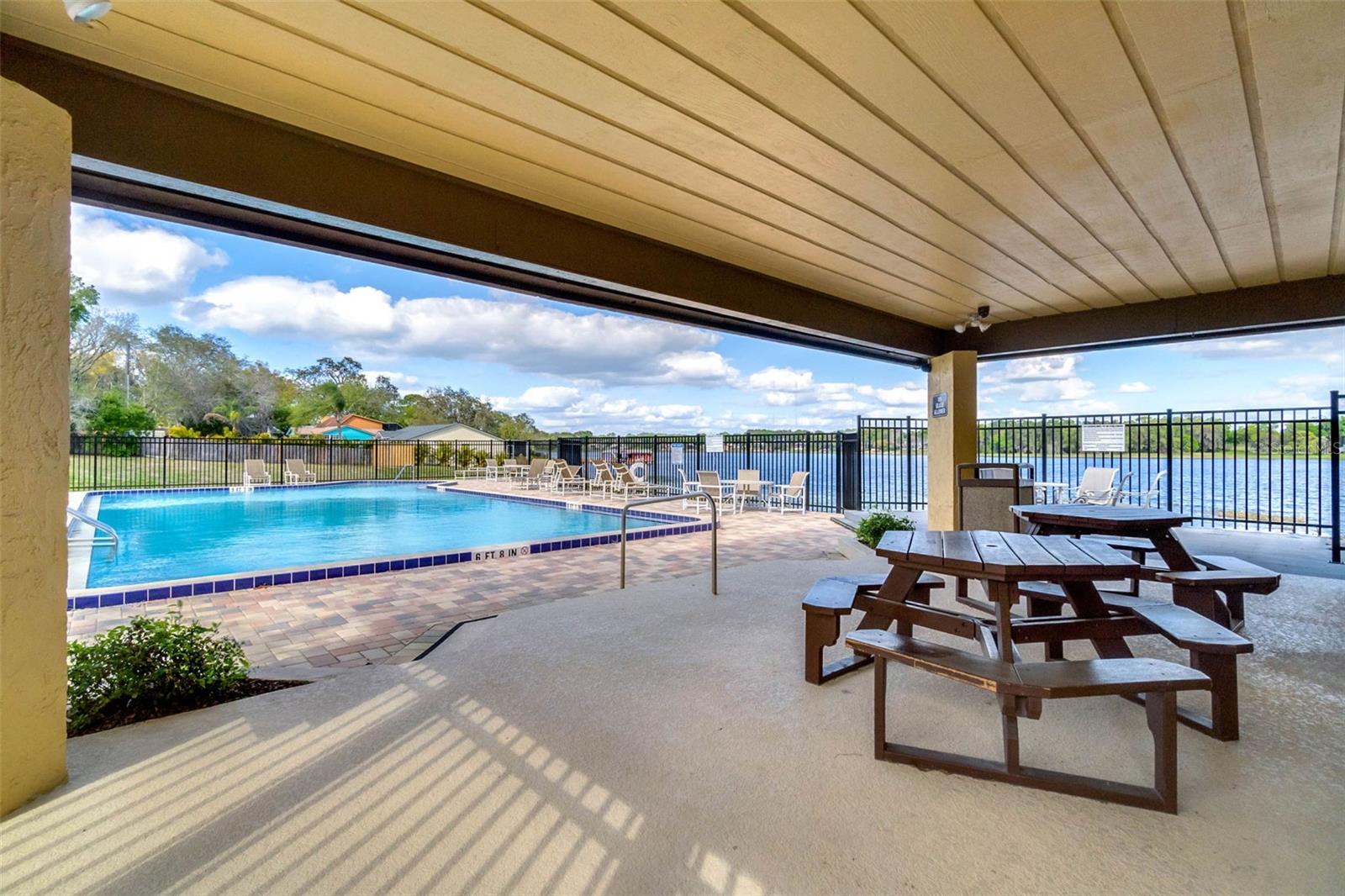 LAKE OLYMPIC TWNHS CONDO - Residential