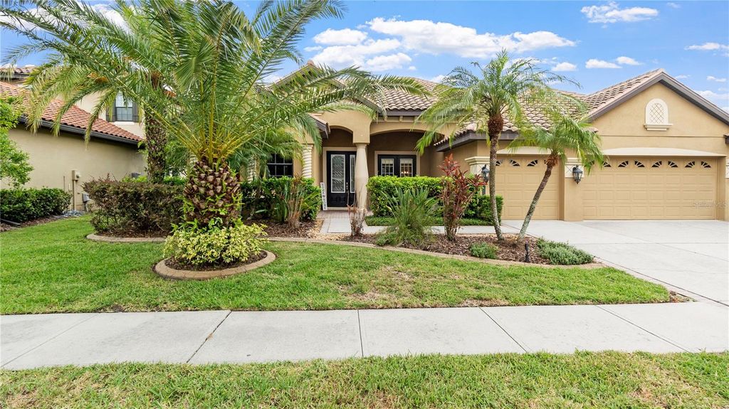 Photo of 20023 Pergola Bend Lane, Tampa, FL 33647 (MLS # TB8393998)