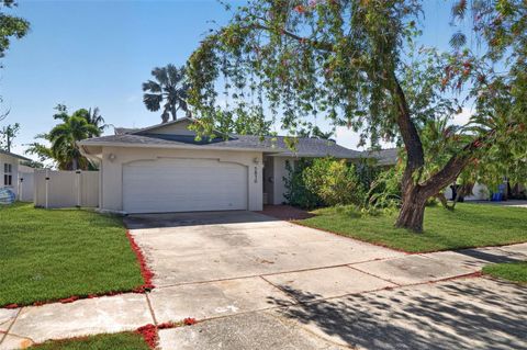 Photo of 5810 Venetian Boulevard NE, St Petersburg, FL 33703 (MLS # TB8502953)