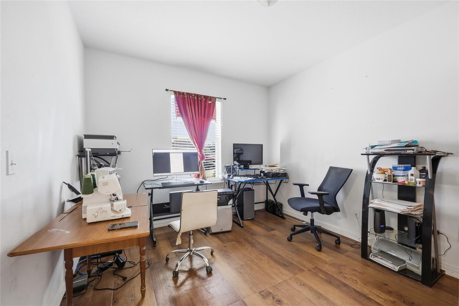 ROBINSON HILLS - Residential