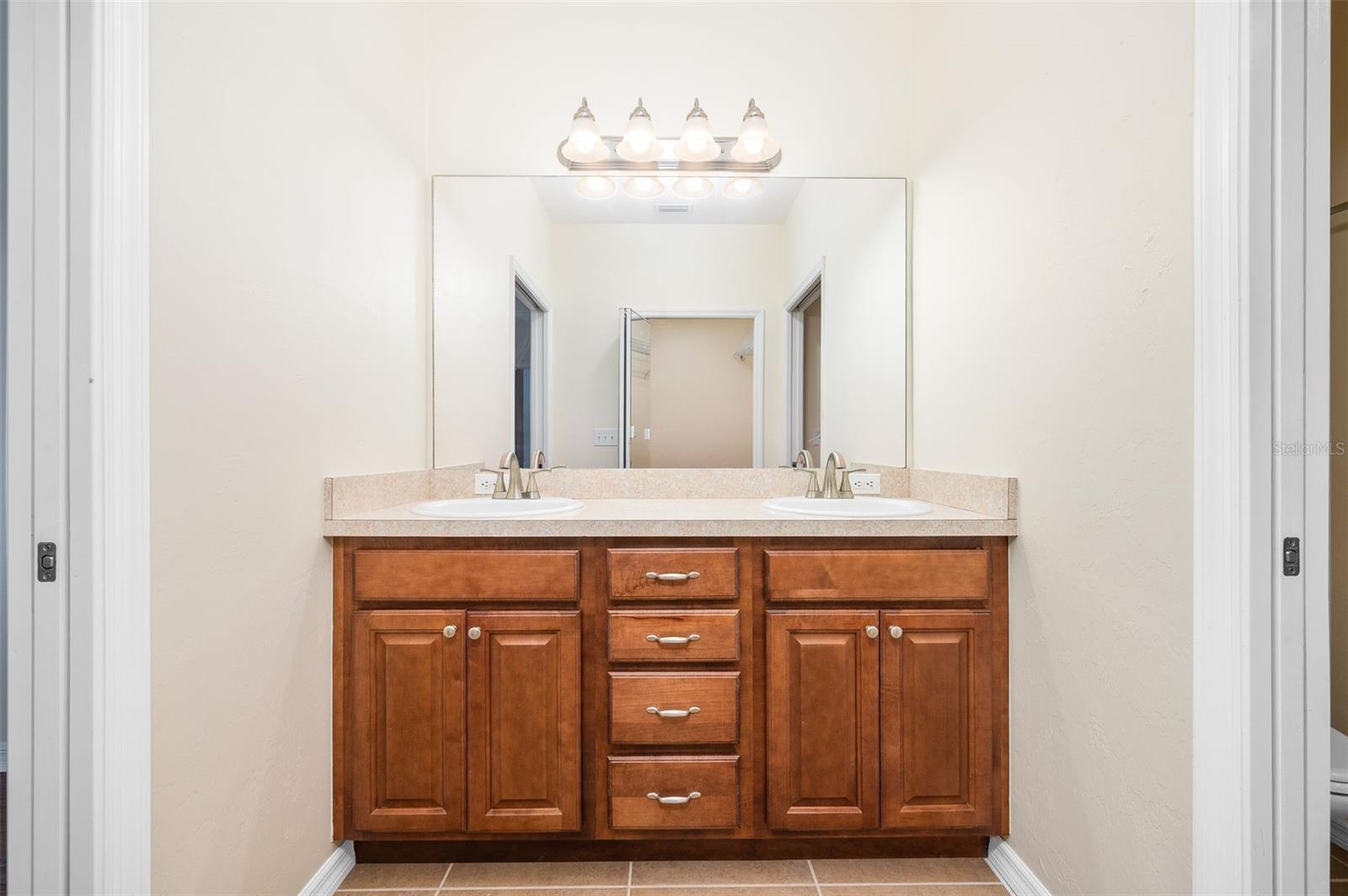 VILLAS OF WEST END UNIT B PH 1 - Residential
