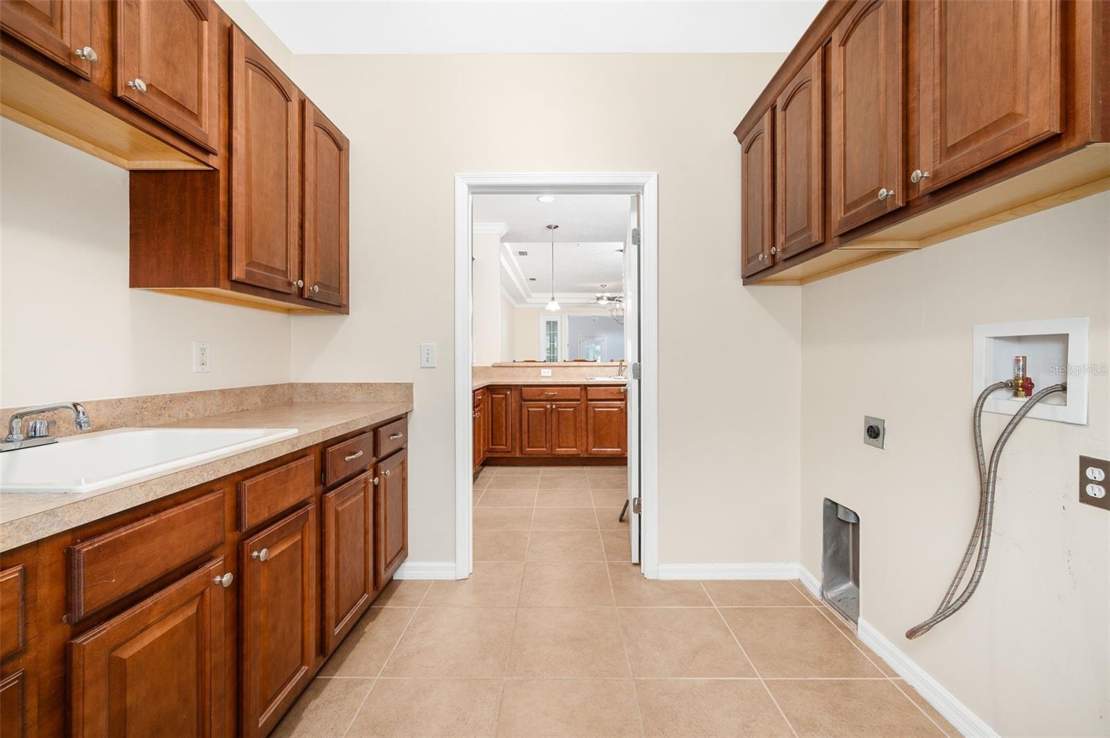 VILLAS OF WEST END UNIT B PH 1 - Residential