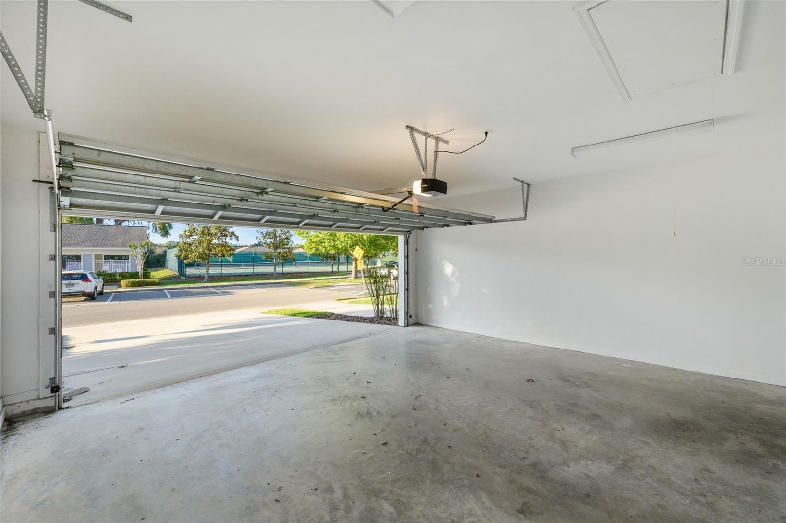 VILLAS OF WEST END UNIT B PH 1 - Residential