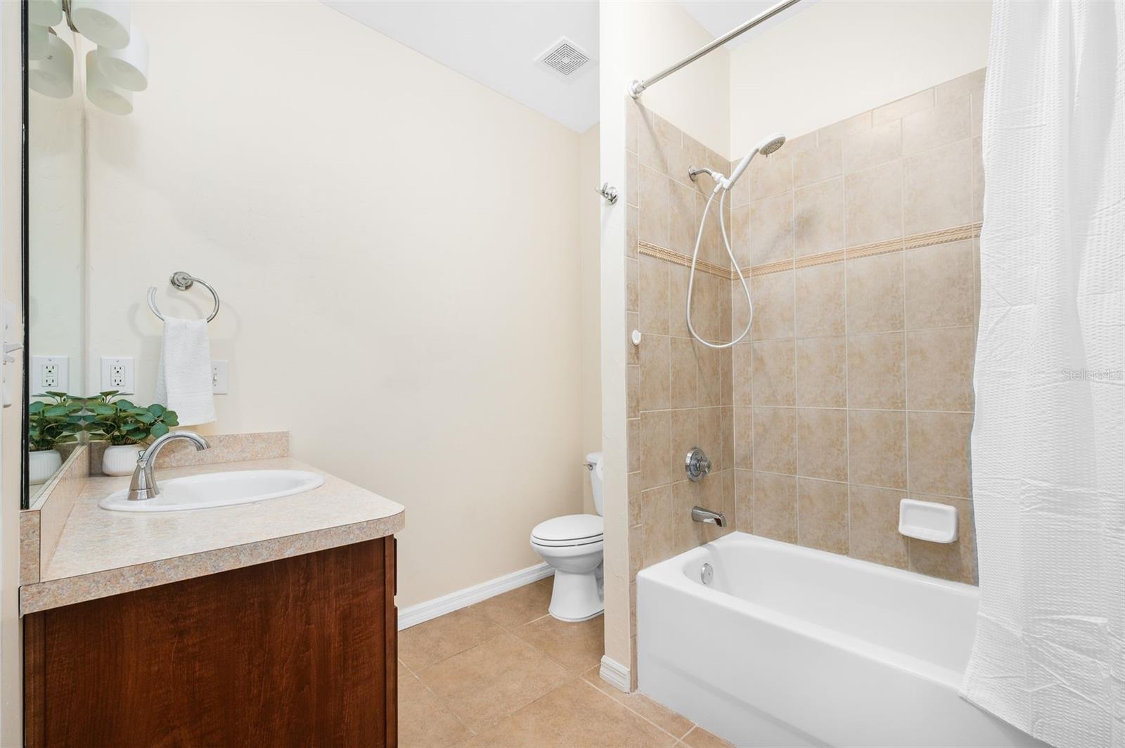VILLAS OF WEST END UNIT B PH 1 - Residential