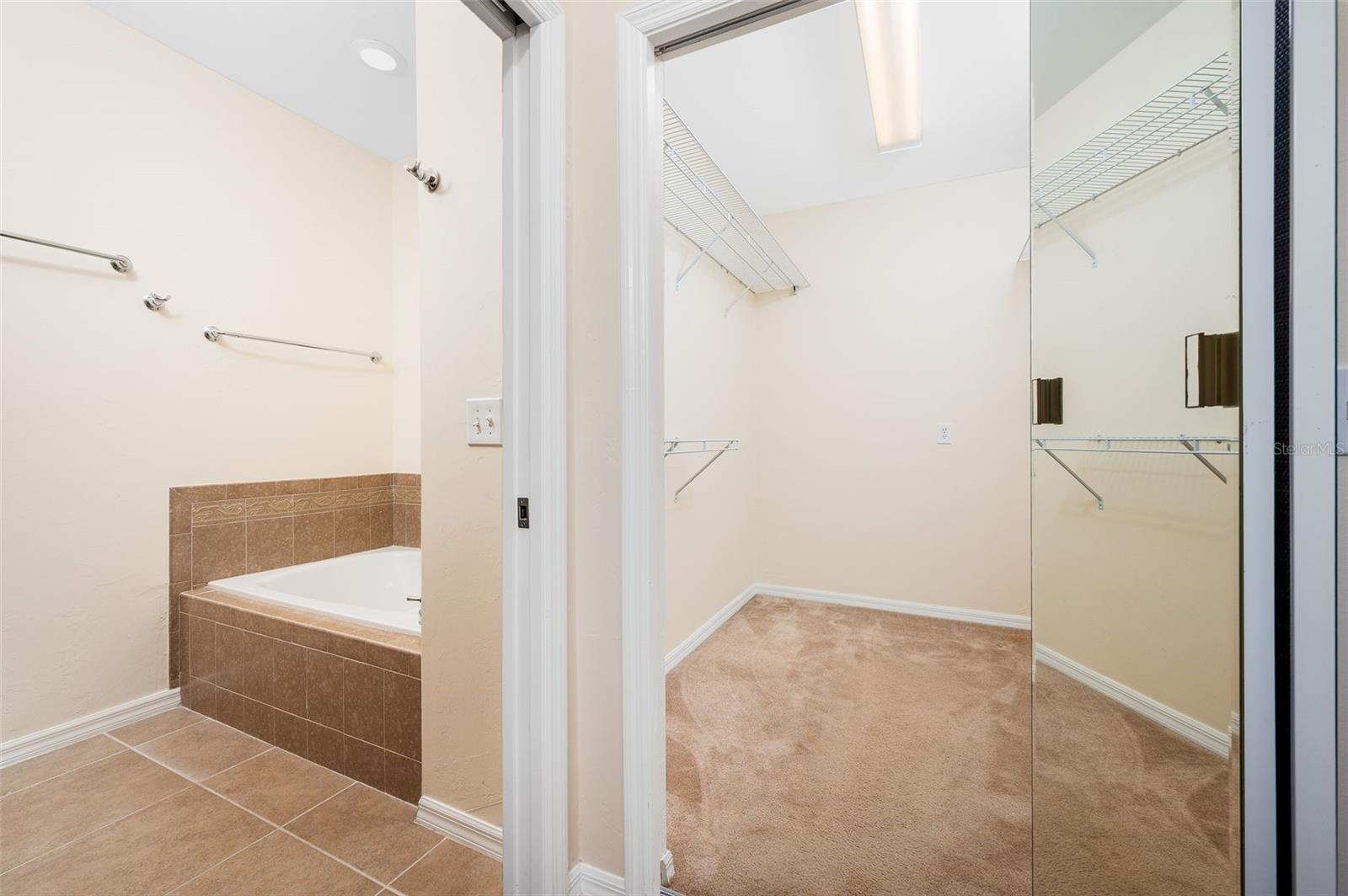 VILLAS OF WEST END UNIT B PH 1 - Residential