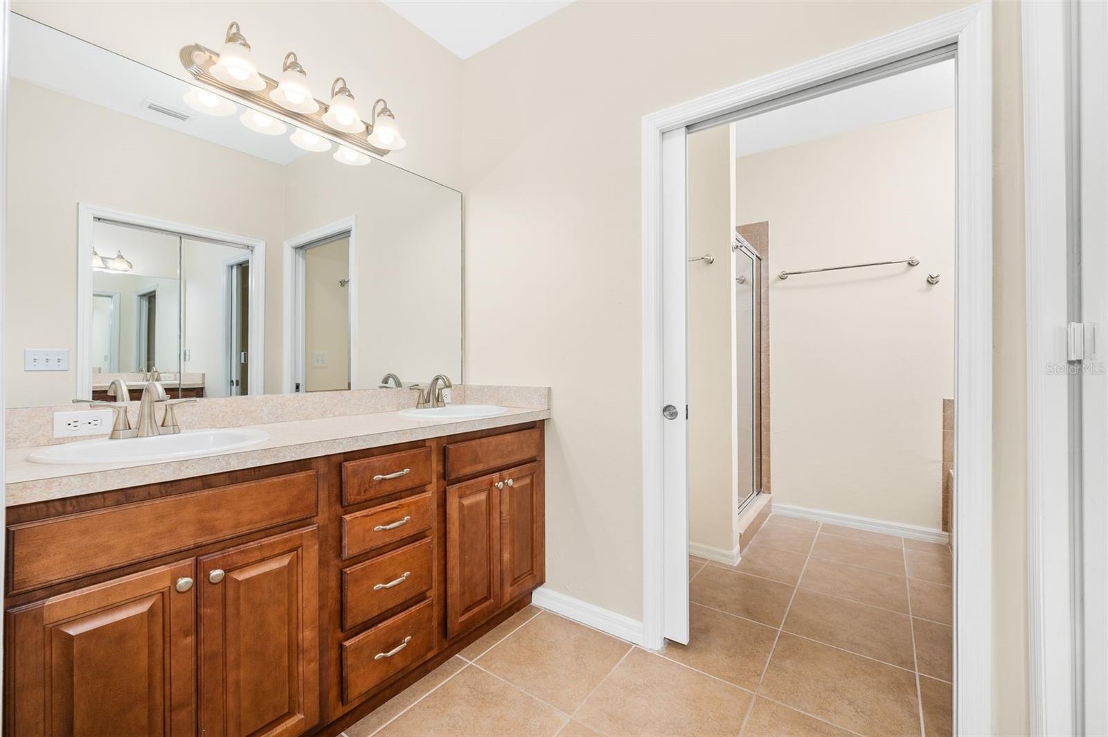 VILLAS OF WEST END UNIT B PH 1 - Residential