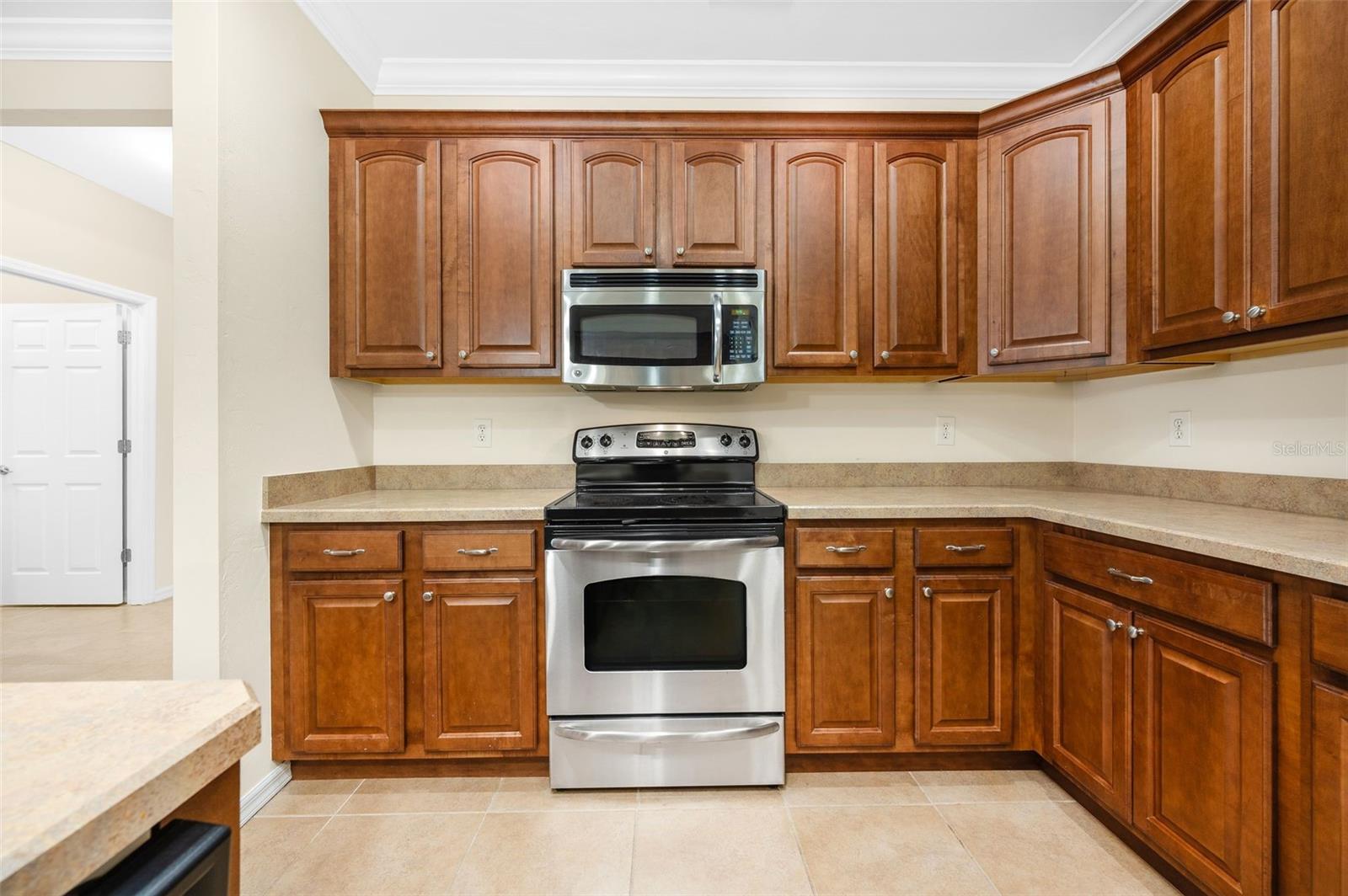 VILLAS OF WEST END UNIT B PH 1 - Residential
