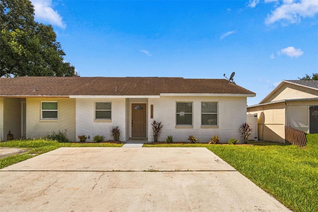 Photo of 3218 Redditt Road, Orlando, FL 32822 (MLS # O6449430)