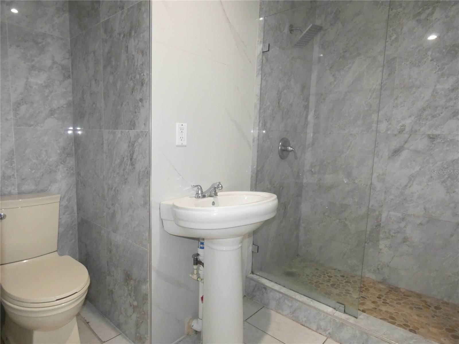 DELAY PARK - Residential