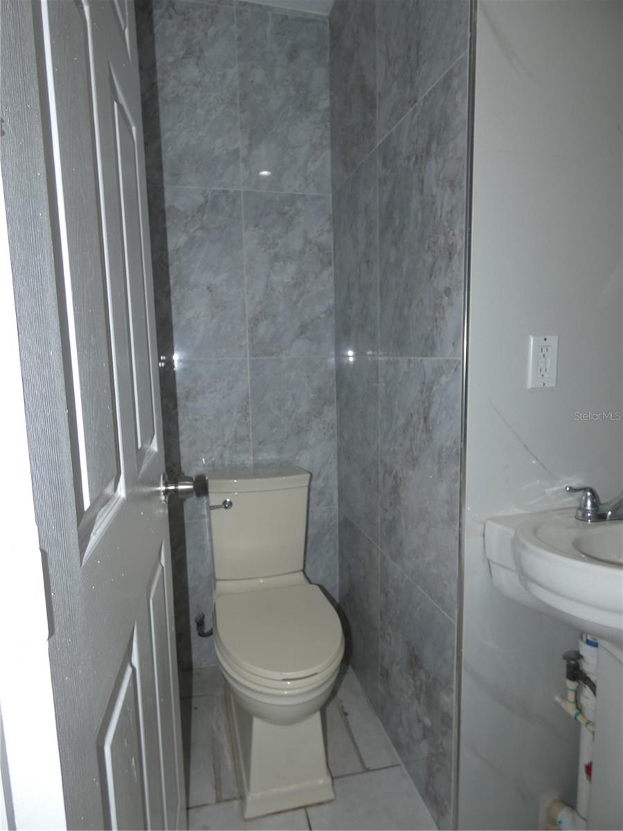 DELAY PARK - Residential