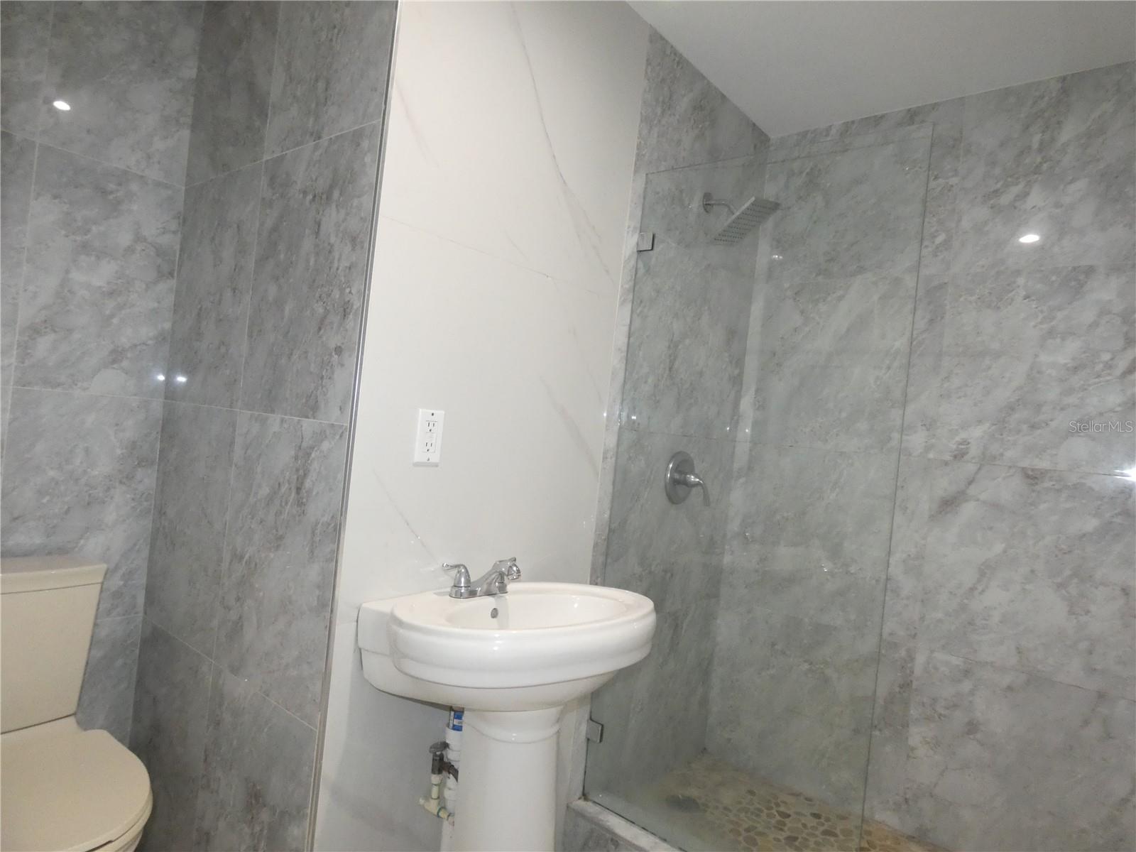 DELAY PARK - Residential