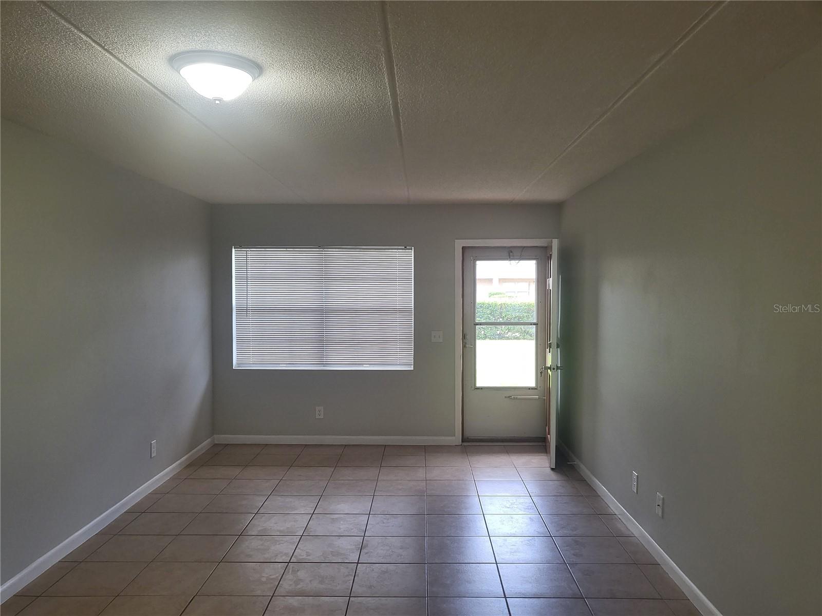 TAVARES LAKEVIEW CONDO - Residential