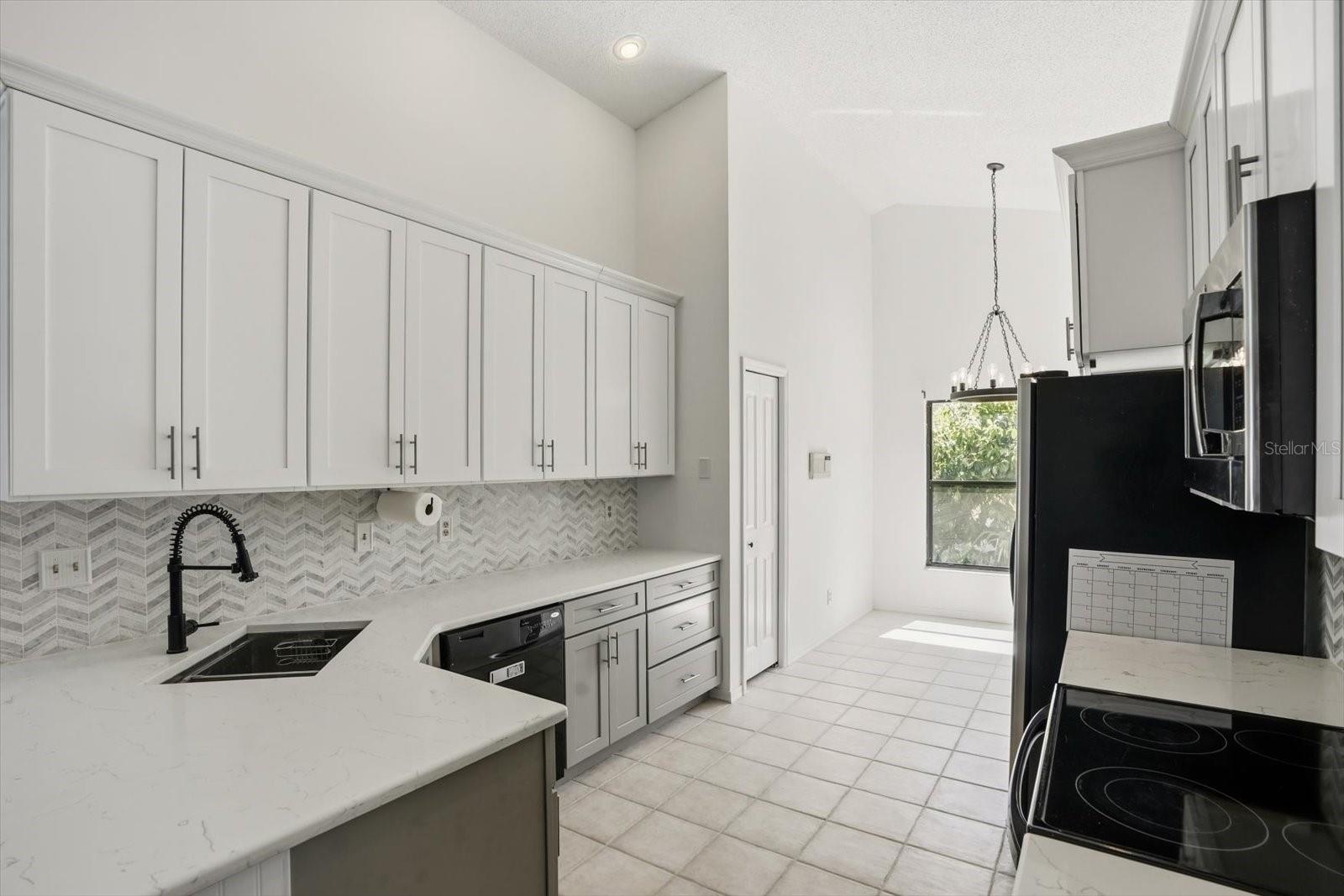 LONGWOOD GREEN REP - Residential