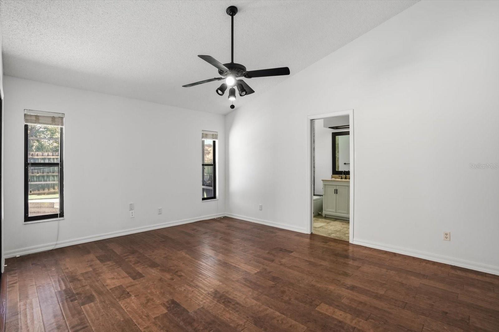LONGWOOD GREEN REP - Residential