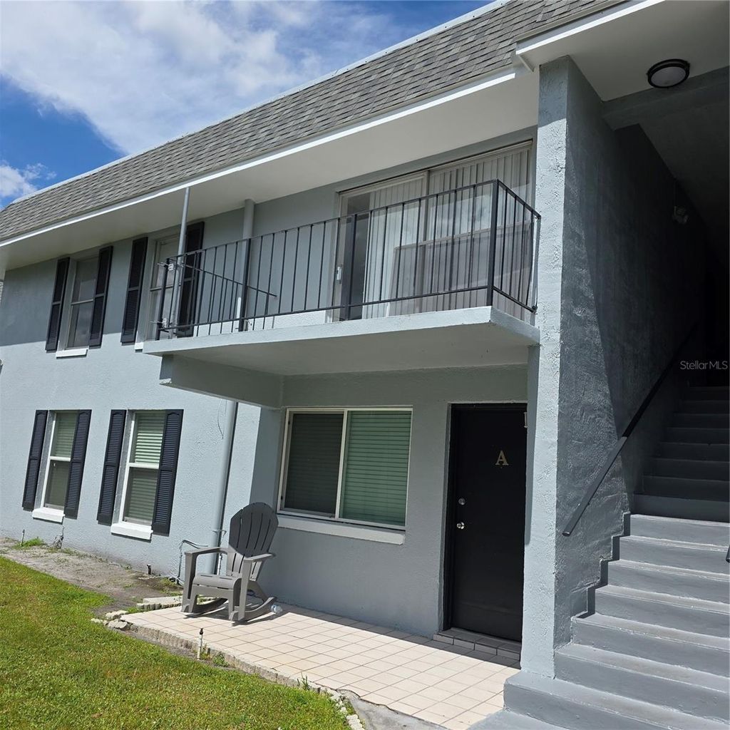 Photo of 921 W Oak Ridge Road #C, Orlando, FL 32809 (MLS # S5148906)