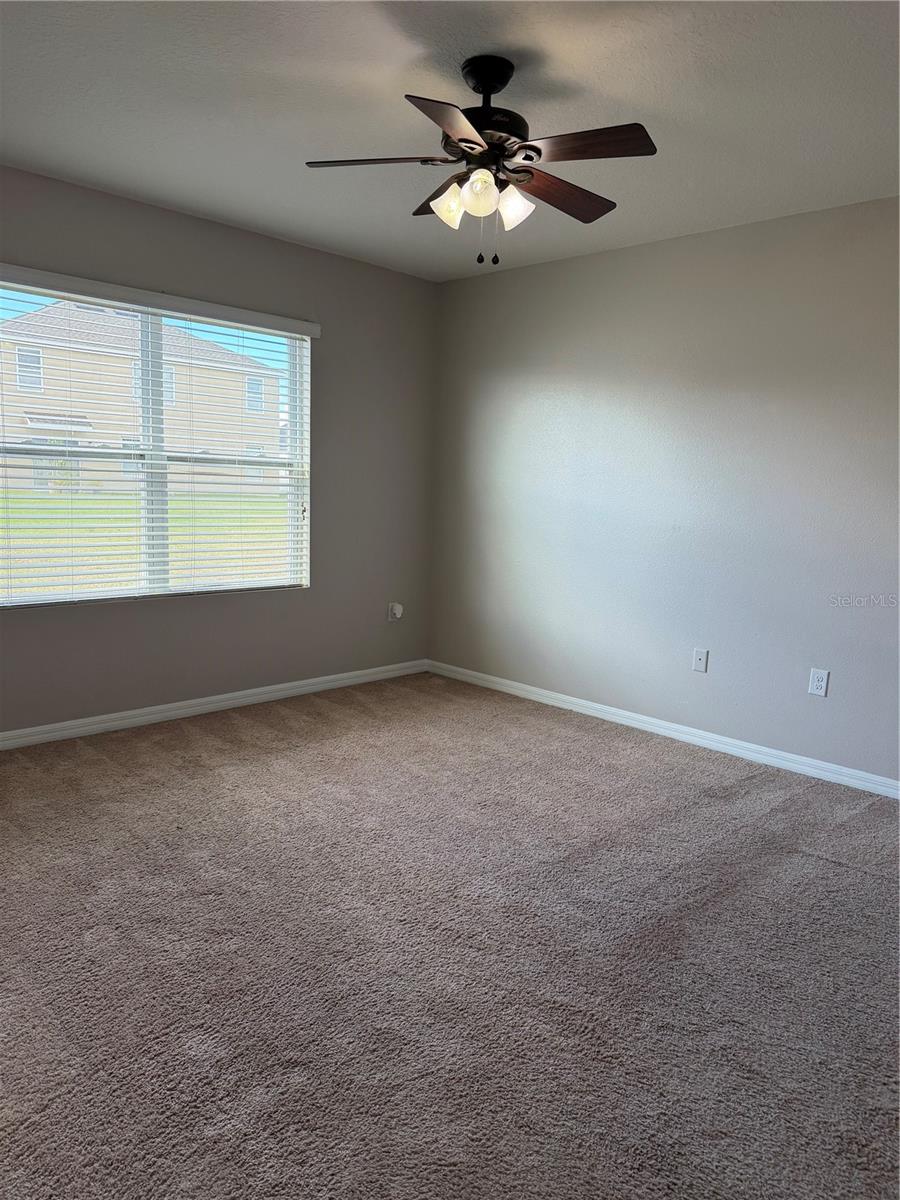 LAKESIDE LANDINGS PH 01 - Residential Lease