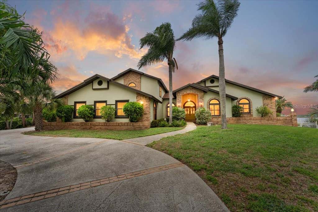 Photo of 1589 Mary Lane, Tarpon Springs, FL 34689 (MLS # TB8516504)
