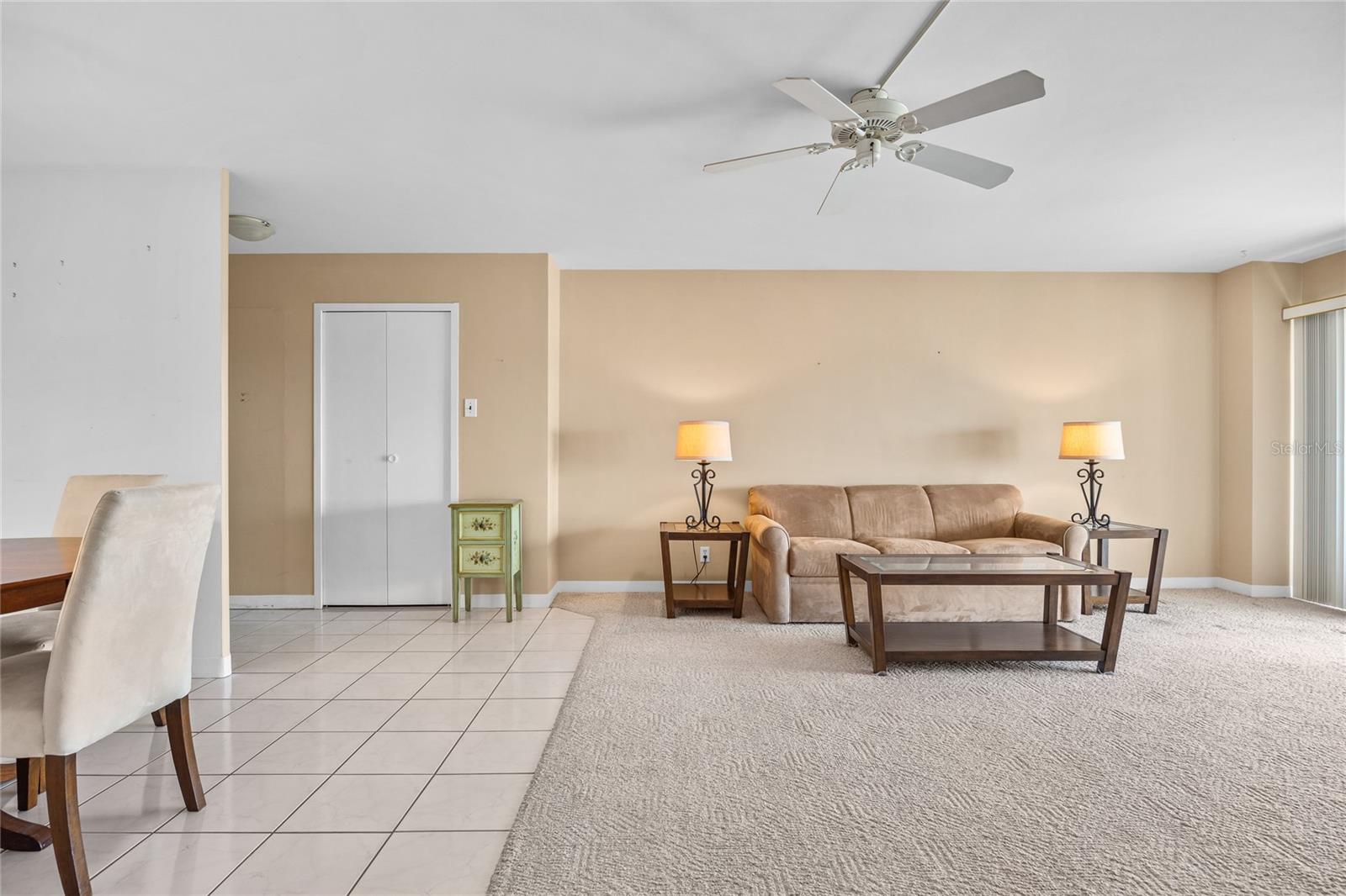 PARADISE ISLAND TOWERS CONDO - Residential