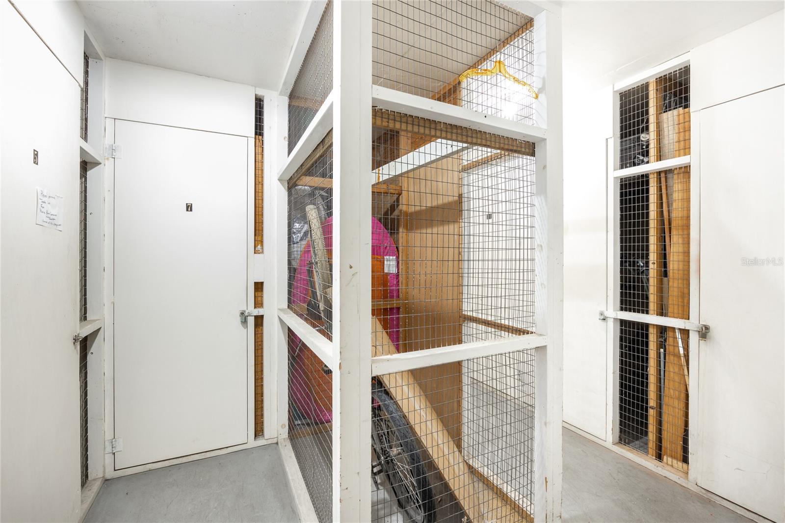 PARADISE ISLAND TOWERS CONDO - Residential