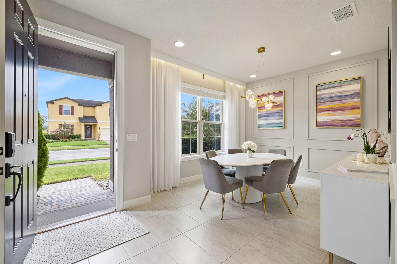 CROWN POINTE COVE - Residential