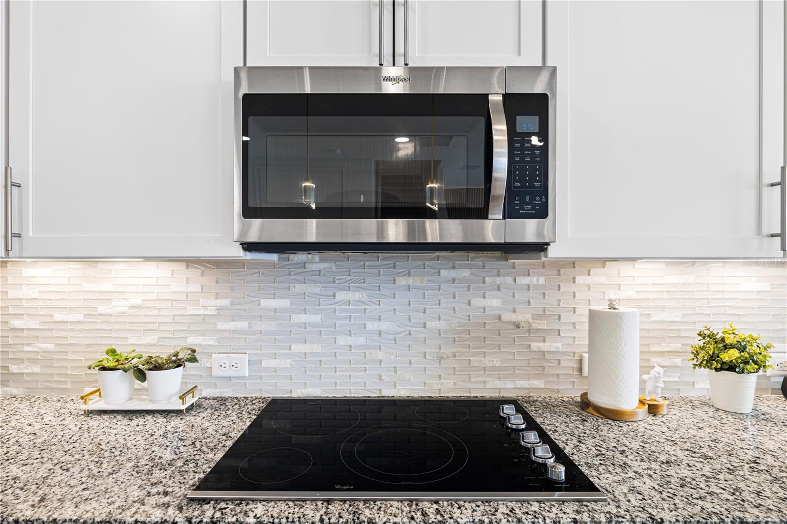 CROWN POINTE COVE - Residential