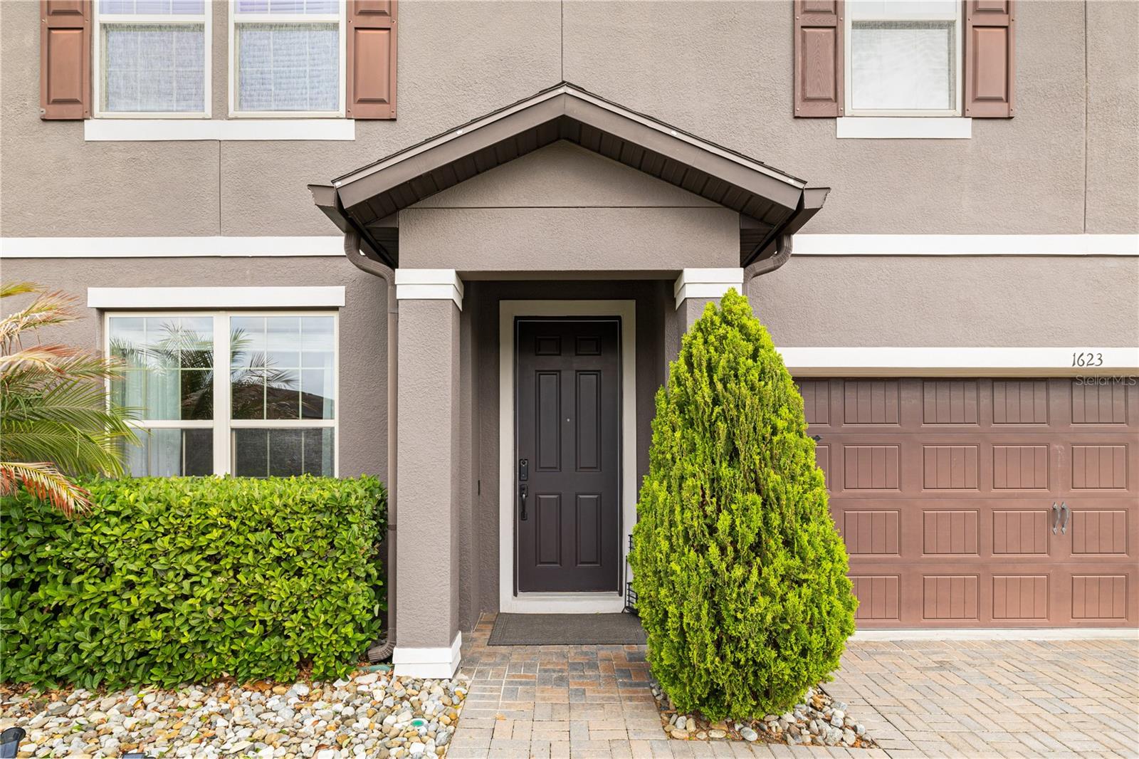 CROWN POINTE COVE - Residential