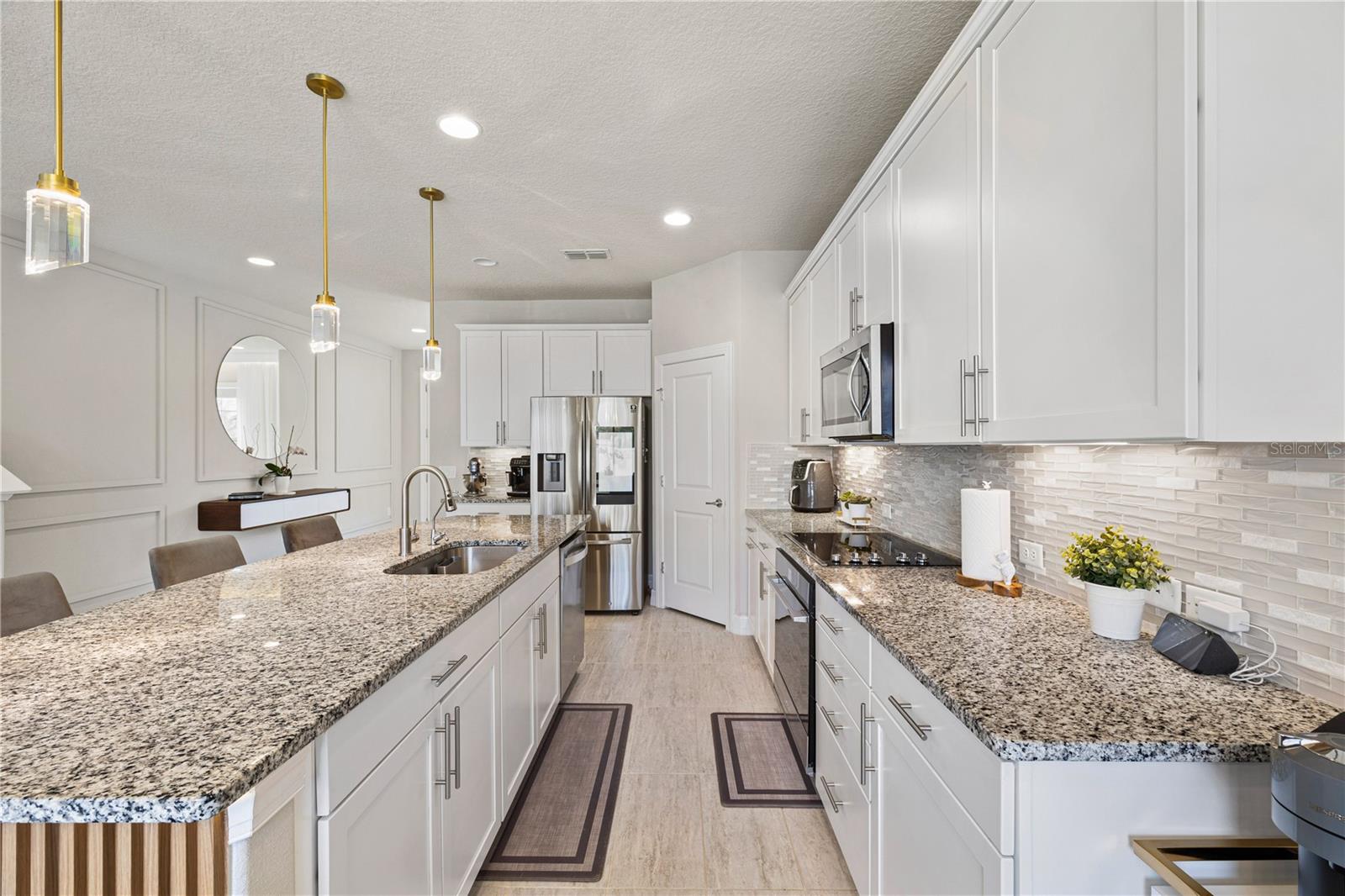 CROWN POINTE COVE - Residential