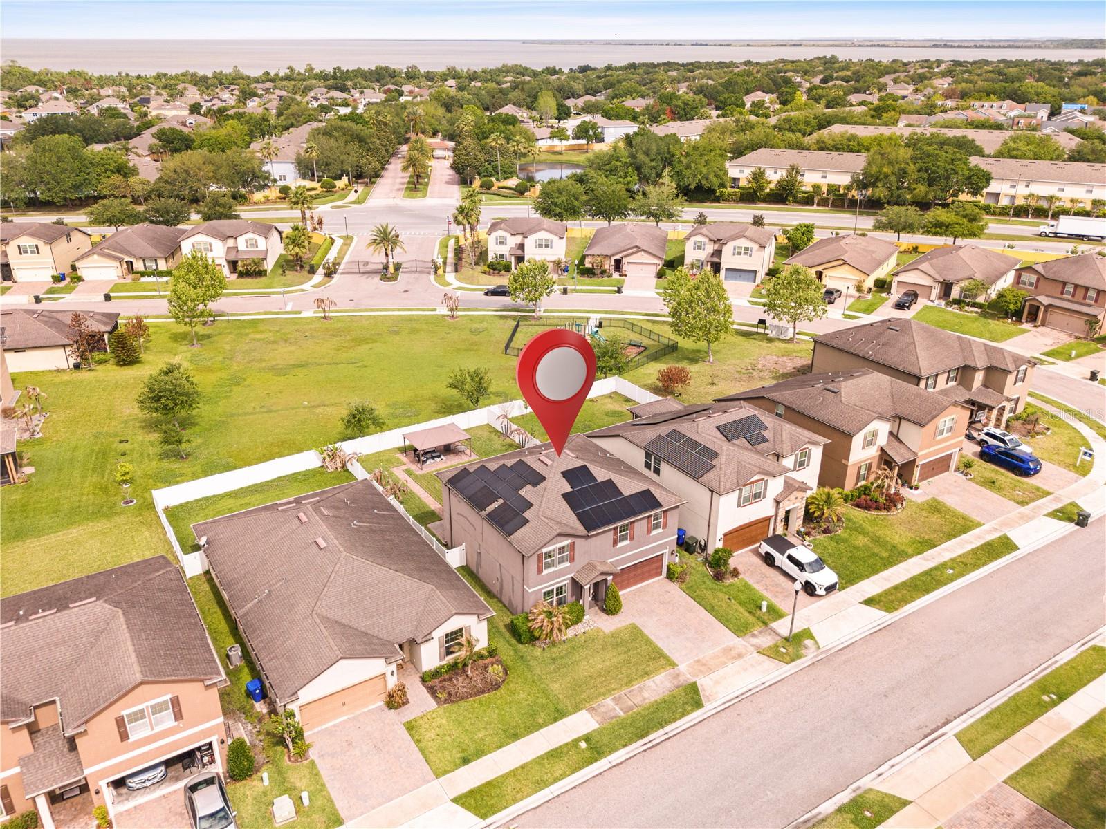 CROWN POINTE COVE - Residential