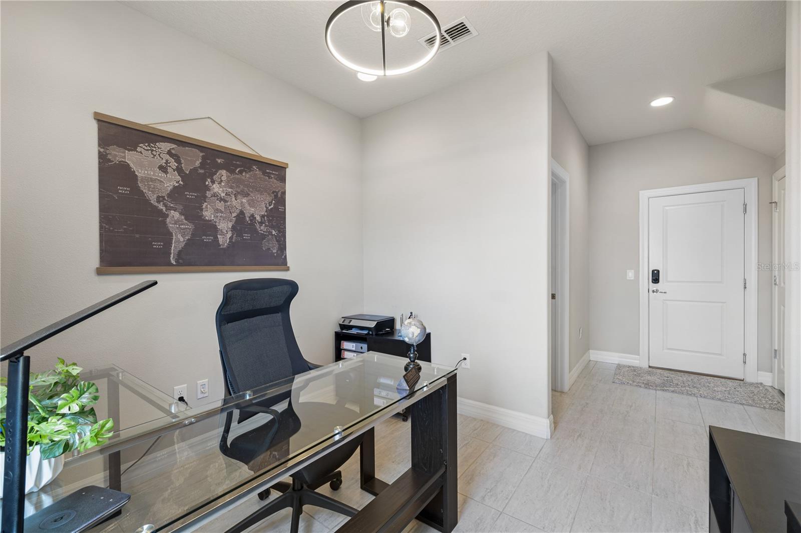 CROWN POINTE COVE - Residential