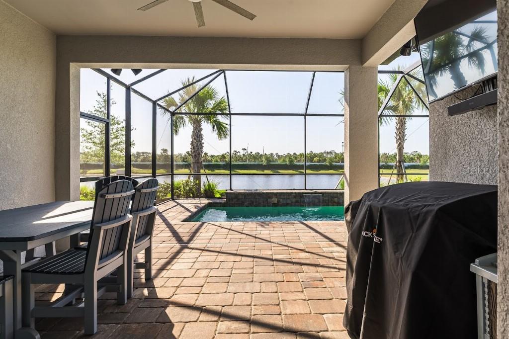 6223 BAYWOOD COURT