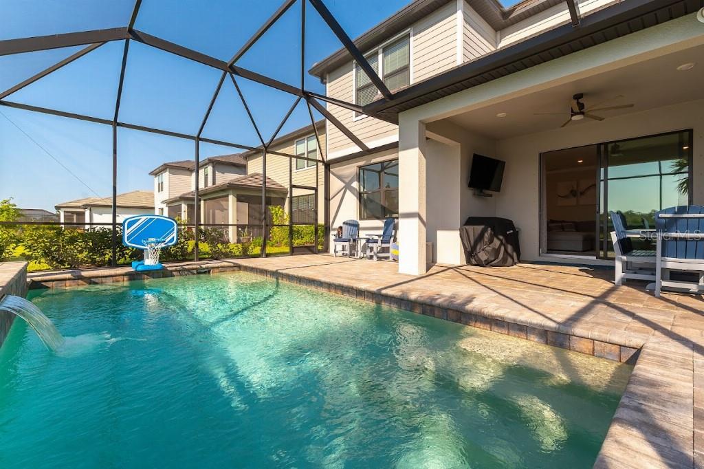 6223 BAYWOOD COURT