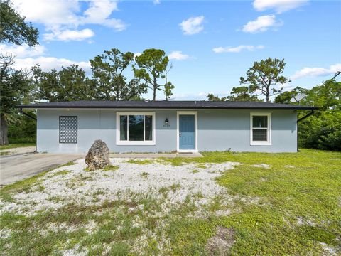 A home in PORT CHARLOTTE