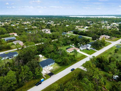 A home in PORT CHARLOTTE