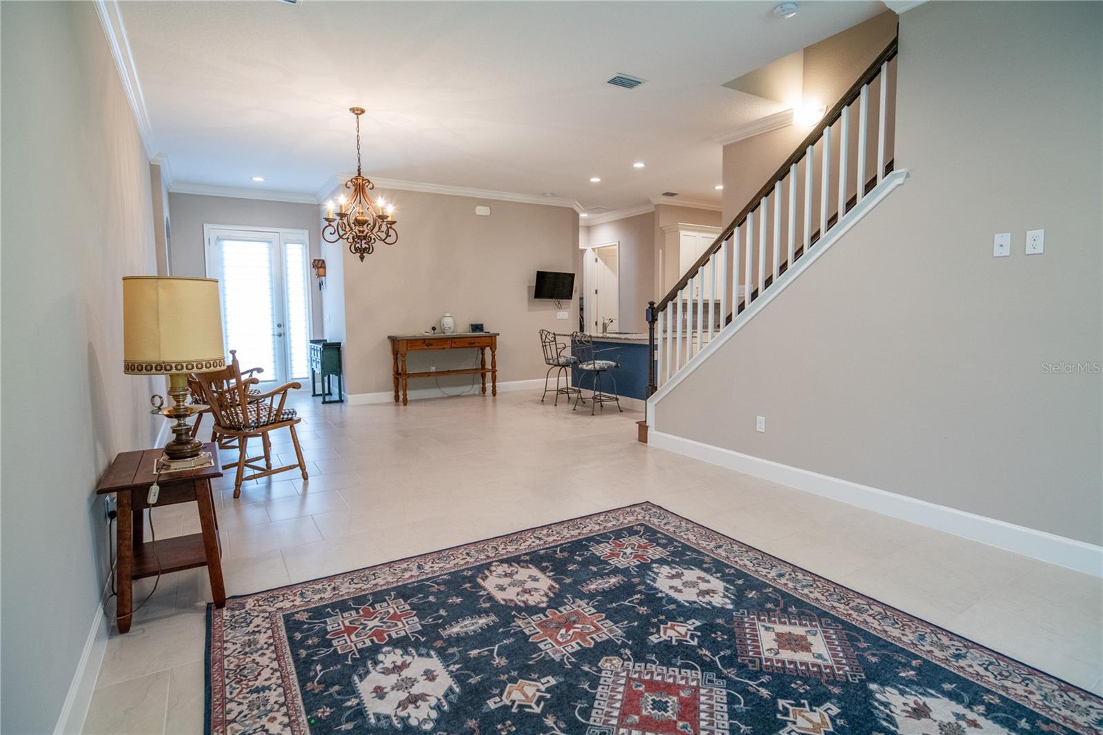 76 LONGRIDGE LANE