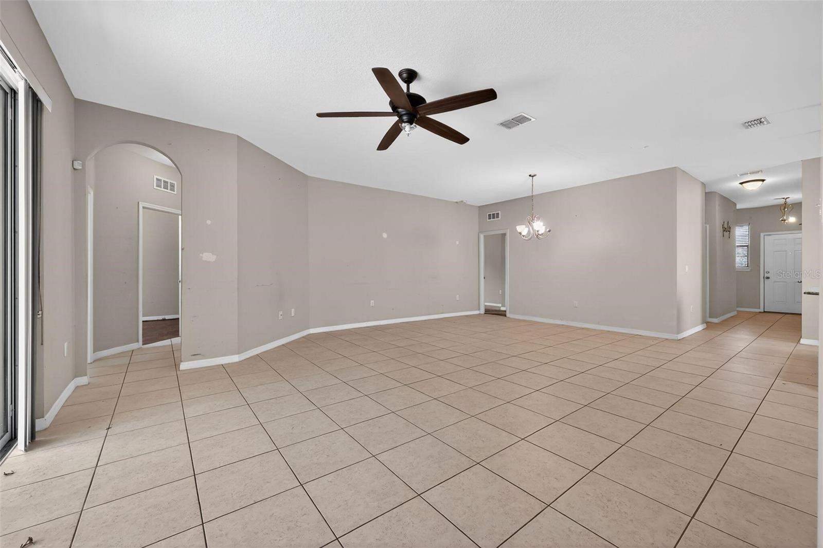 TRAFALGAR VILLAGE PH 3 - Residential