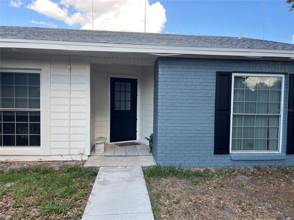 Photo of 13318 Hollowbend Lane, Riverview, FL 33569 (MLS # TB8509945)