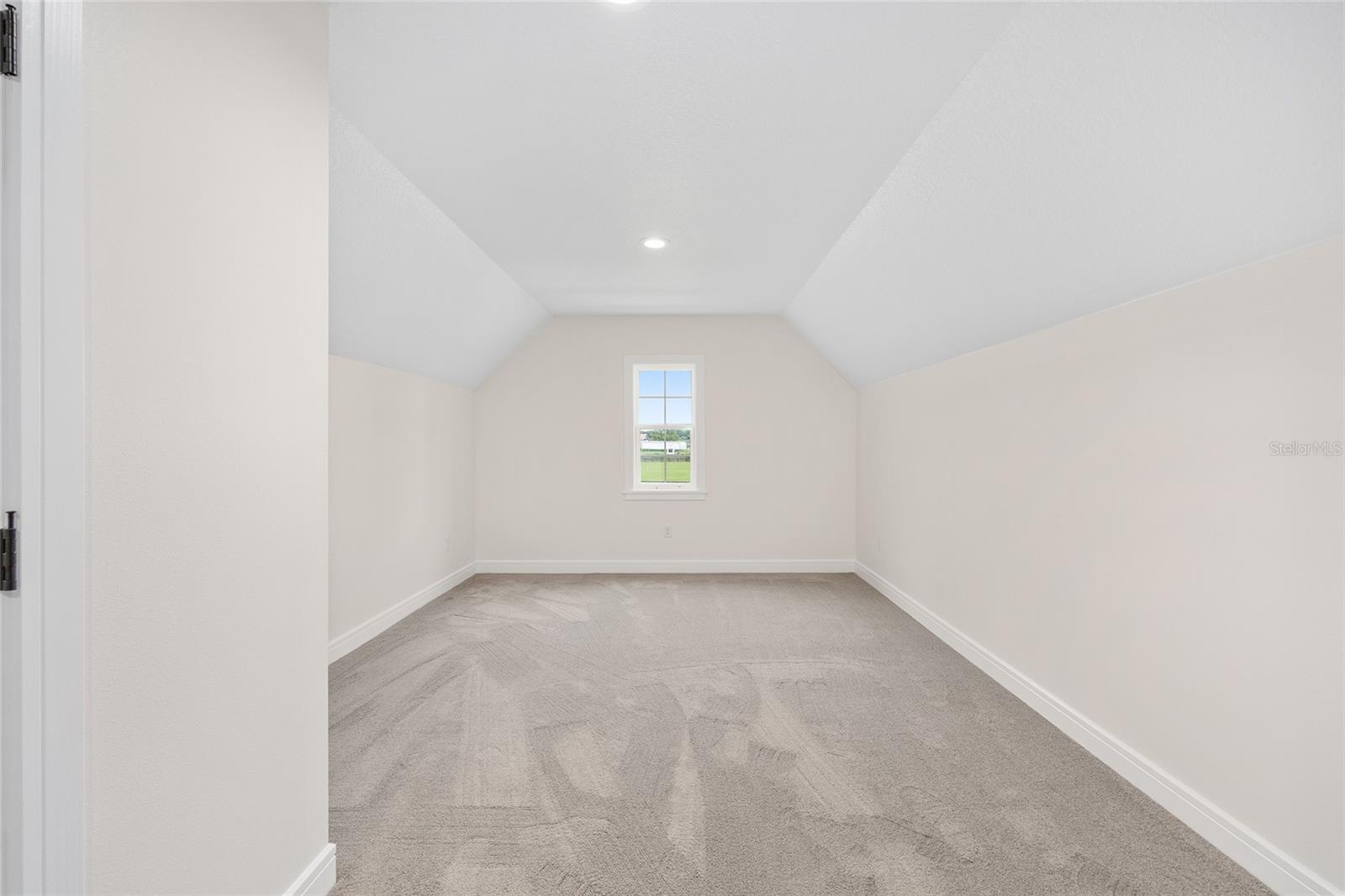 SAND HILL CREEK - Residential