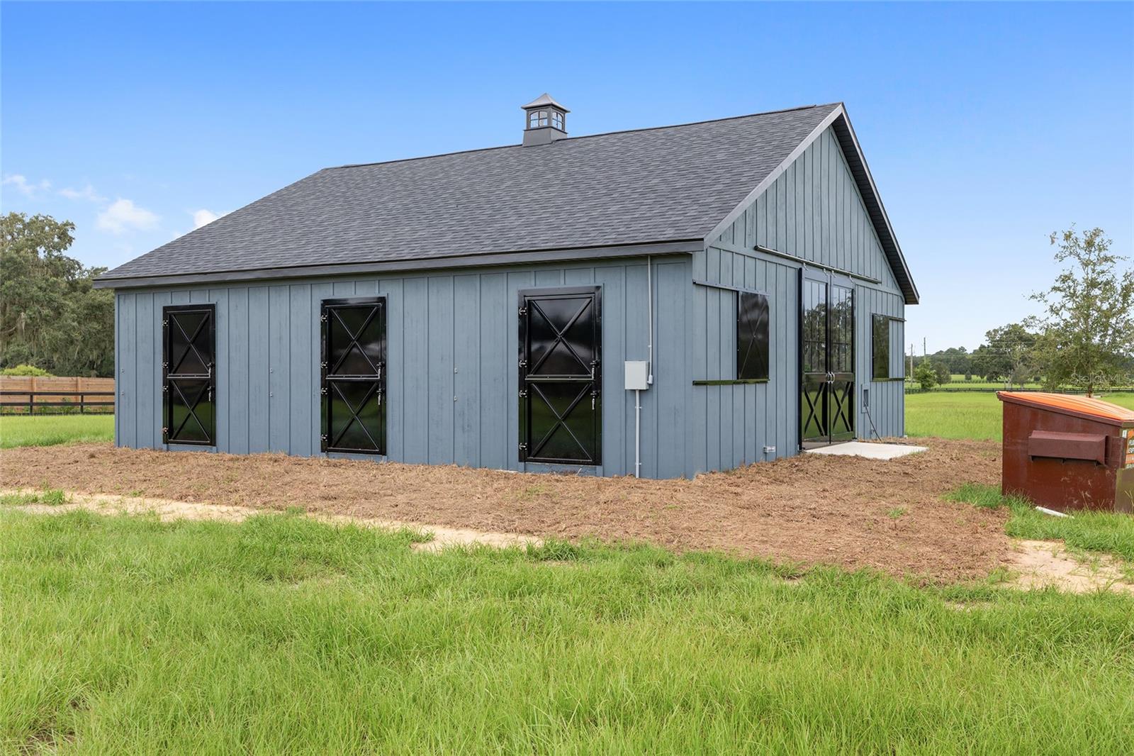 SAND HILL CREEK - Residential