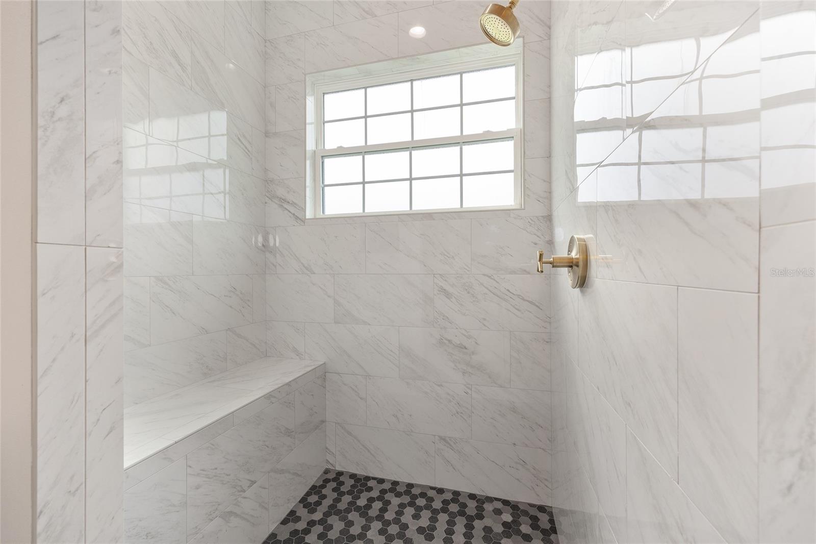 SAND HILL CREEK - Residential