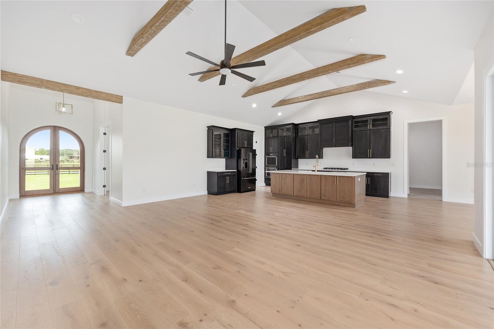 SAND HILL CREEK - Residential