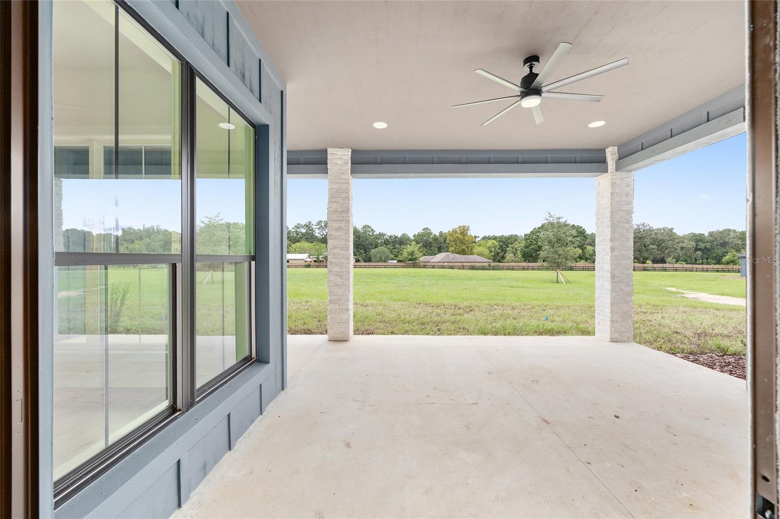 SAND HILL CREEK - Residential