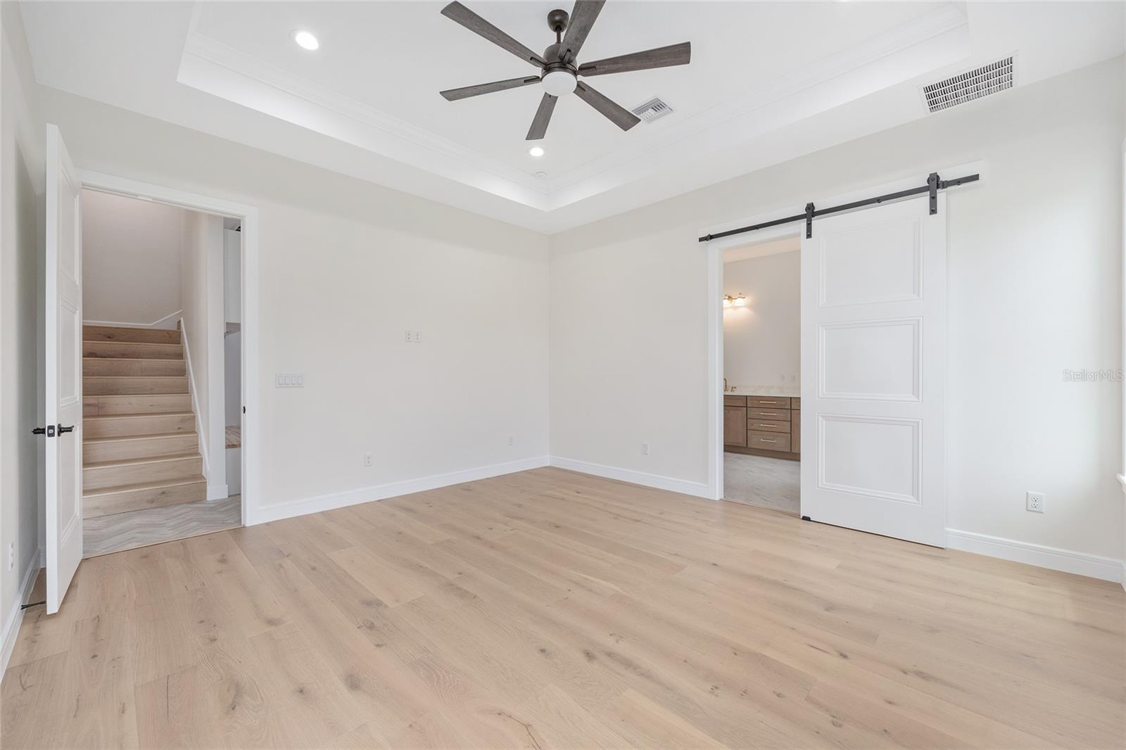 SAND HILL CREEK - Residential