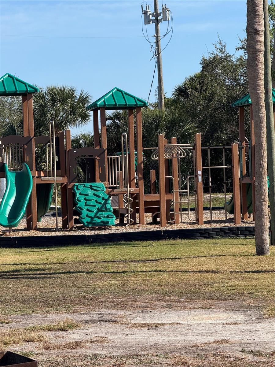 BAYSHORE GARDENS SEC 19 - Residential