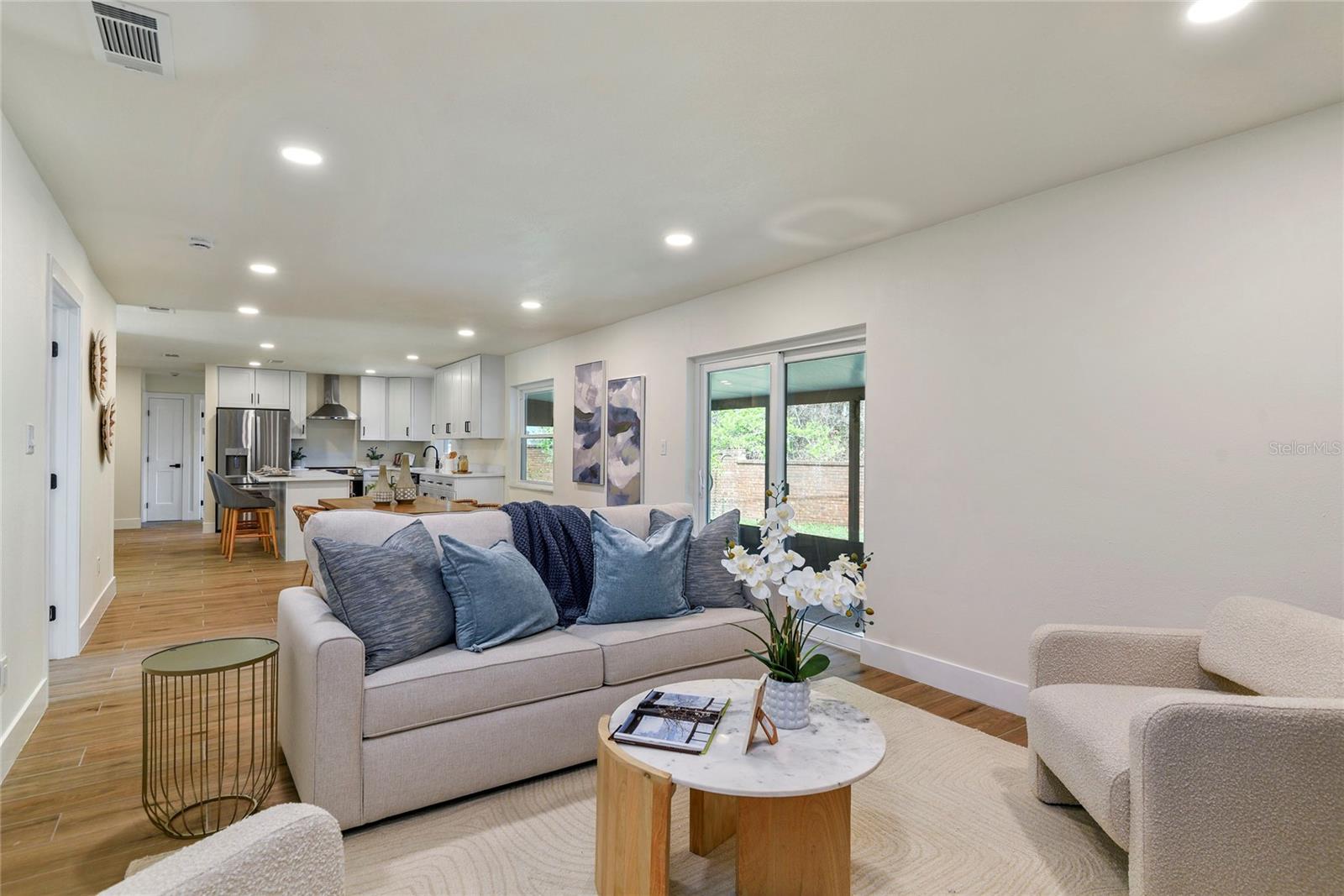 WINTER PARK OASIS - Residential