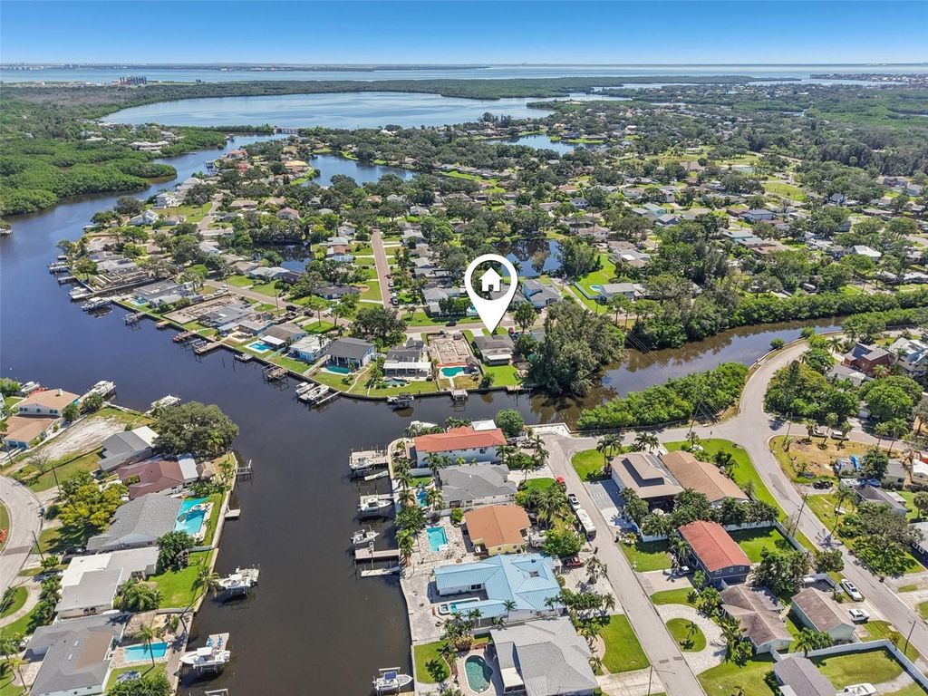 Photo of 8540 Riverside Dr, St Petersburg, FL 33702 (MLS # TB8428623)