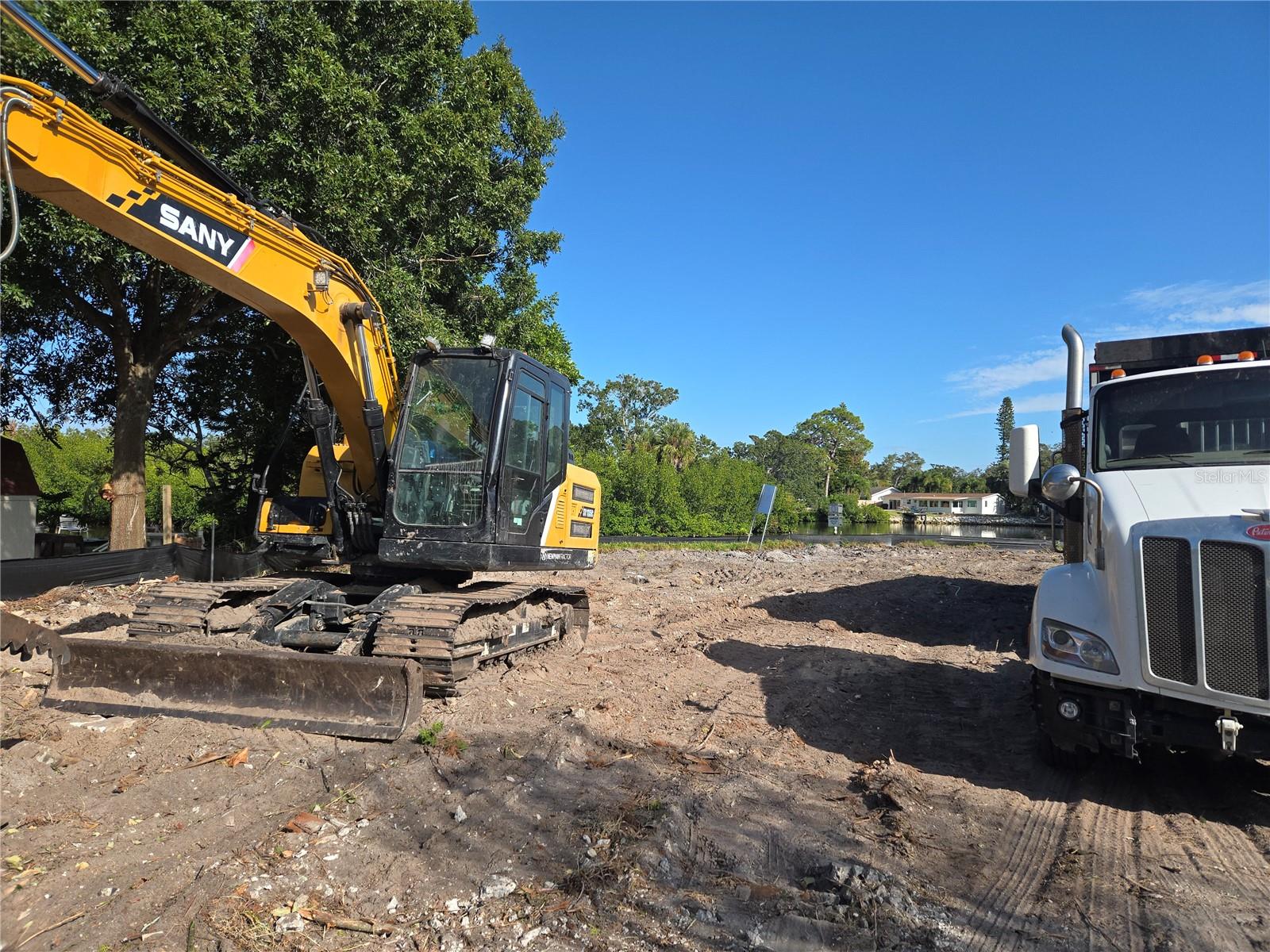 BROOKWOOD 1ST ADD - Land