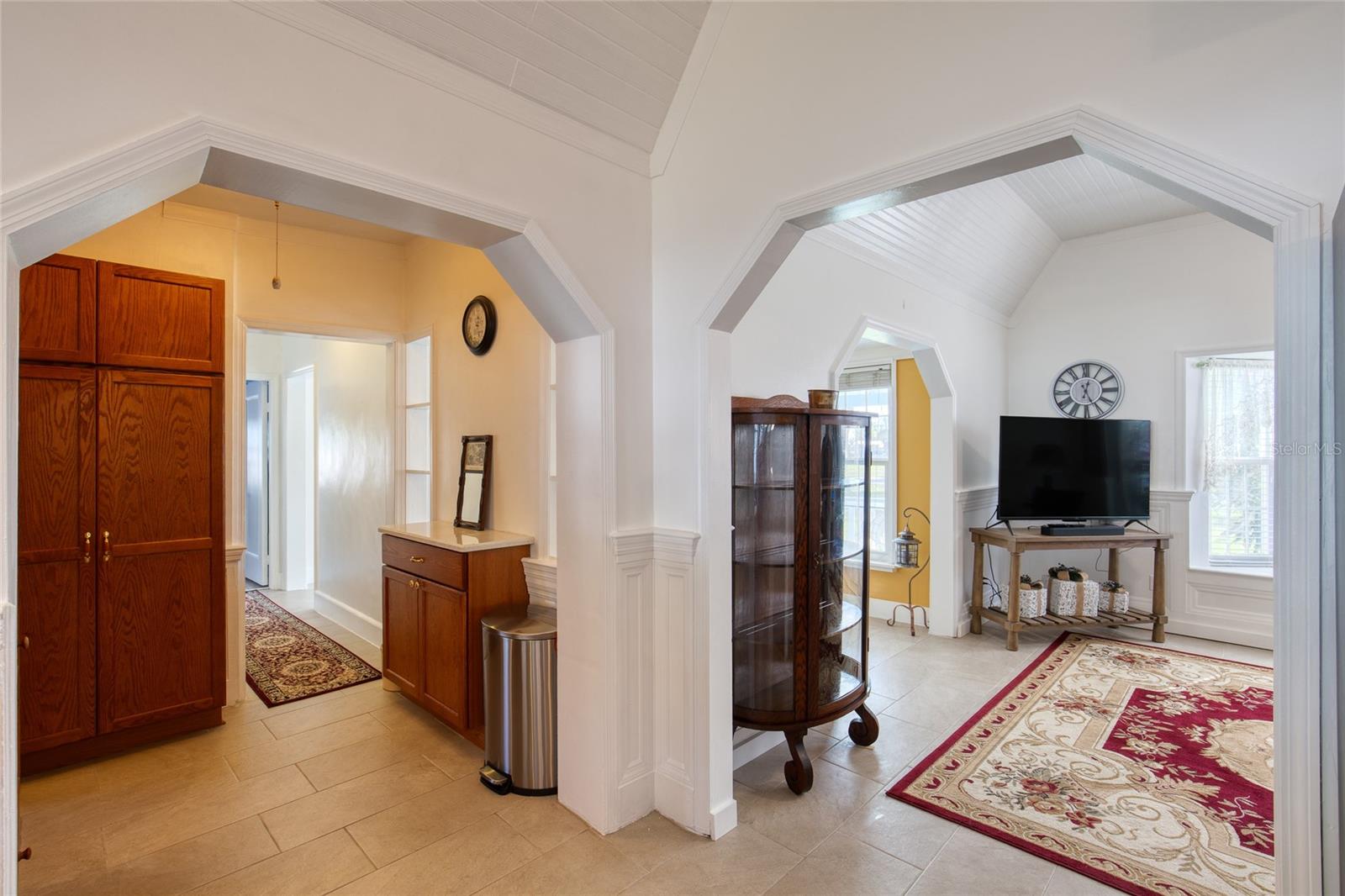 HARBOR OAKS UNIT 01 - Residential Income